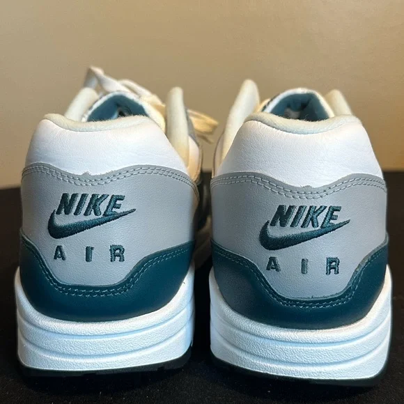 DS Nike Air Max 1 “Dark Teal Green” NWT Size 11 - Picture 2 of 7